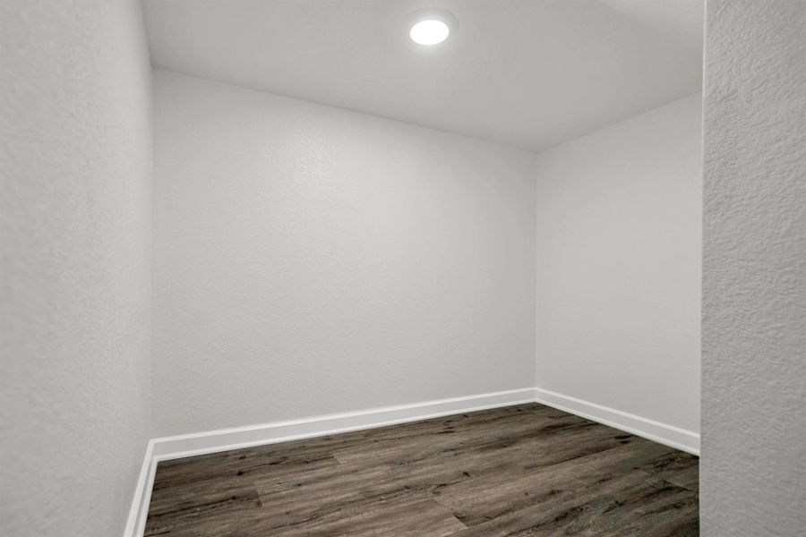 Image 10 of a home in Sunterra 50s. Image 10 of a home in Sunterra 50s.