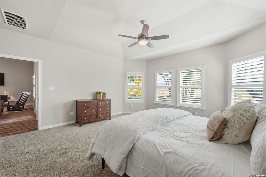 Furnished interior view inside a new home in Fox Falls, Boerne (Image 15).