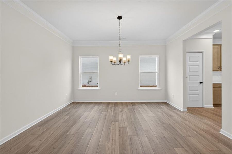 Spacious, unfurnished interior of a new home in Jones Ridge, Dallas (Image 22).