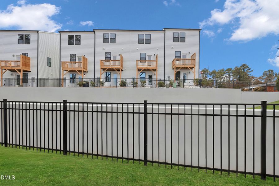 SUN_ElmGrove_Pic_Wyatt_Back_2of2 SUN_ElmGrove_Pic_Wyatt_Back_2of2