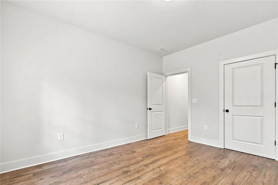 Spacious, unfurnished interior of a new home in , Ellijay (Image 39).