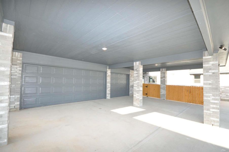 Parking under cover for up to 9 vehicles.