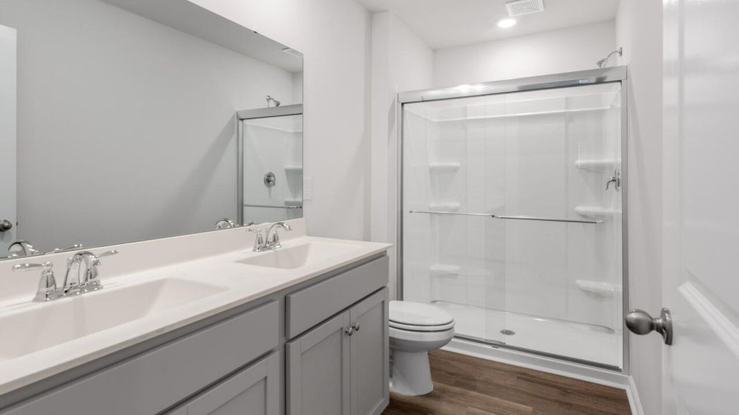 Furnished interior view inside a new home in Grayson Park Townhomes, Leland (Image 9). Furnished interior view inside a new home in Grayson Park Townhomes, Leland (Image 9).