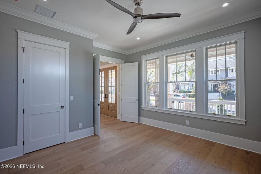 Spacious, unfurnished interior of a new home in , Jacksonville (Image 26).
