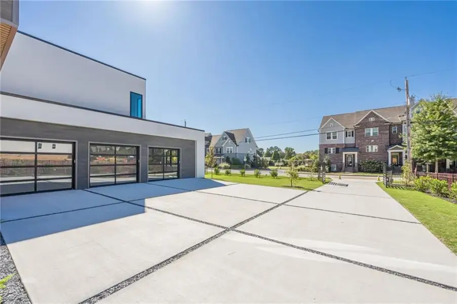 Image 105 of a home in .