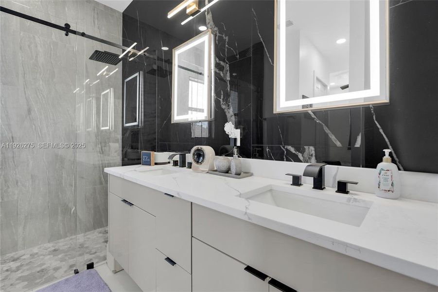 Furnished interior view inside a new home in , Lehigh Acres (Image 30).