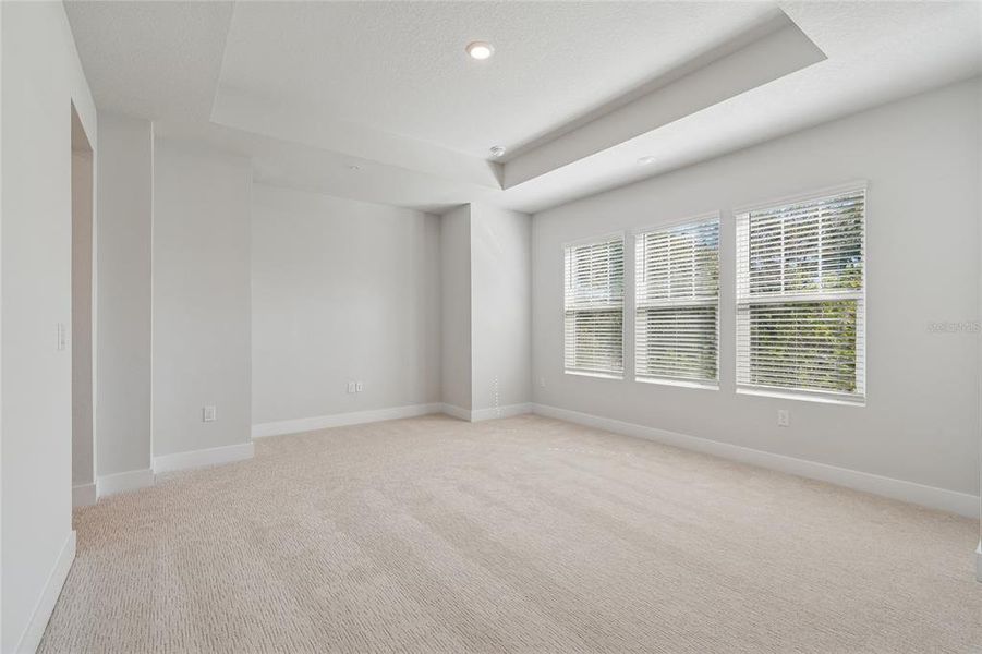 Spacious, unfurnished interior of a new home in Apex at Seminole Heights, Tampa (Image 33). Spacious, unfurnished interior of a new home in Apex at Seminole Heights, Tampa (Image 33).