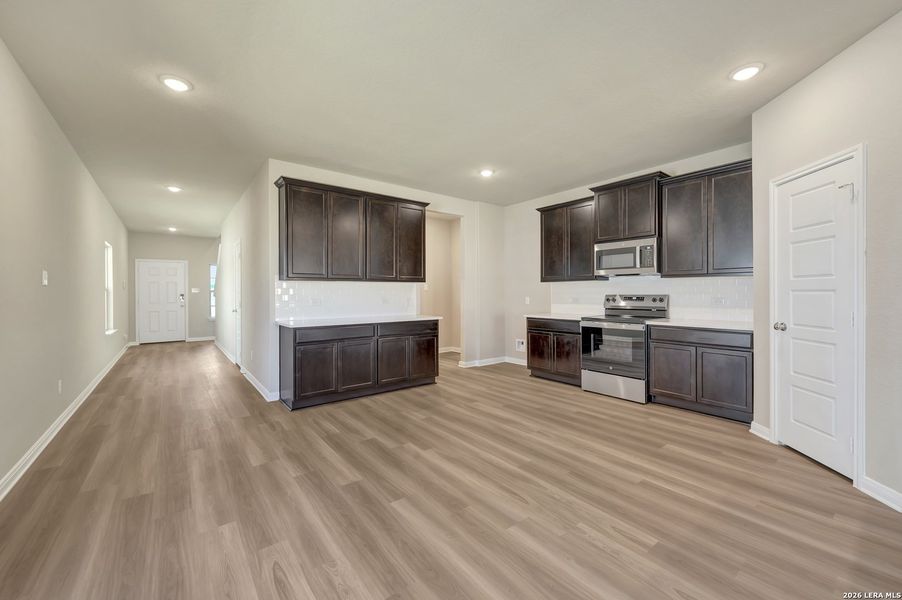 Furnished interior view inside a new home in Park Place, New Braunfels (Image 8).