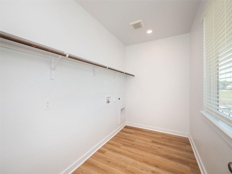 Spacious, unfurnished interior of a new home in , Hutto (Image 19). Spacious, unfurnished interior of a new home in , Hutto (Image 19).