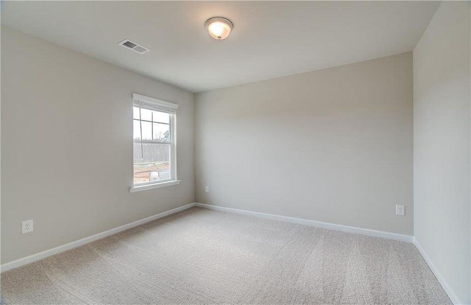 Spacious, unfurnished interior of a new home in Cooper Park, McDonough (Image 22).