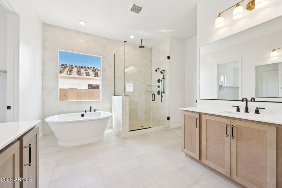 36-web-or-mls-E Twin Acres Dr-S1103-036