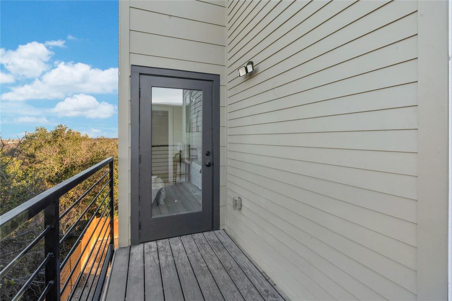 Exterior details and patio area of a home in , Austin (Image 28).
