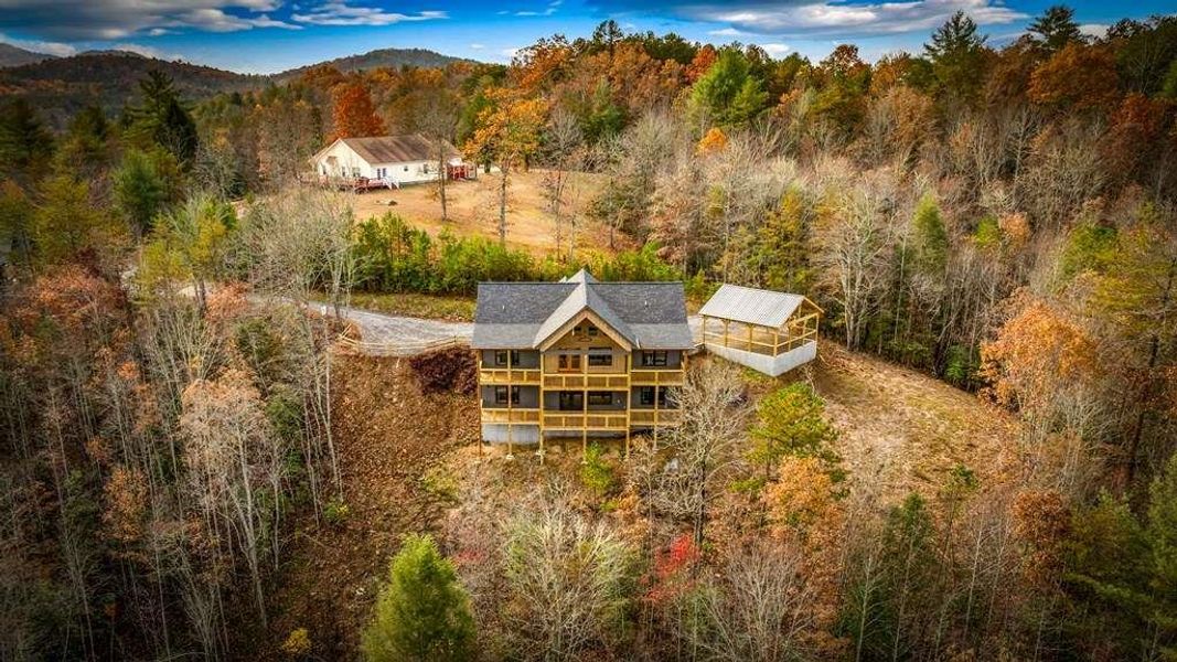 Image 79 of a home in .