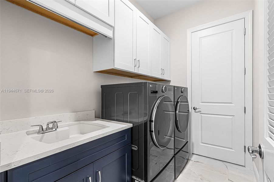 Furnished interior view inside a new home in , Naples (Image 26).