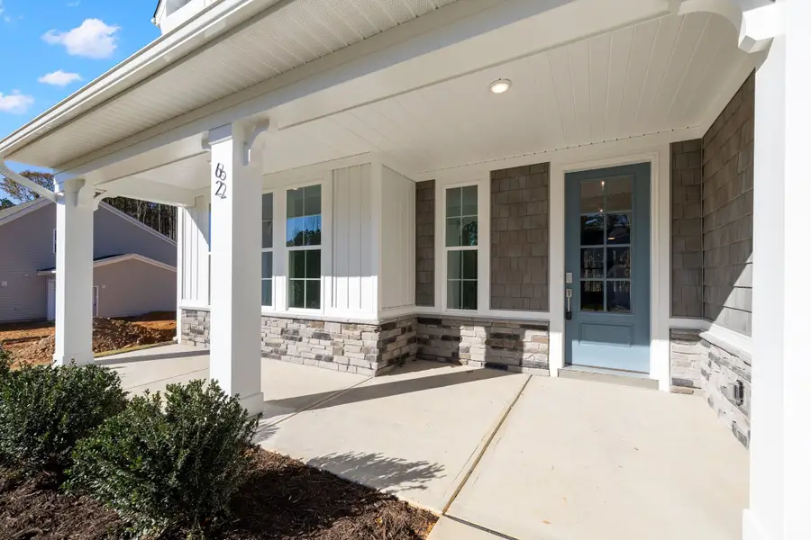 Representative exterior details of a home built from the The Chandler by RobuckHomes in Baylee Ridge, Selma (Image 65). Representative exterior details of a home built from the The Chandler by RobuckHomes in Baylee Ridge, Selma (Image 65).