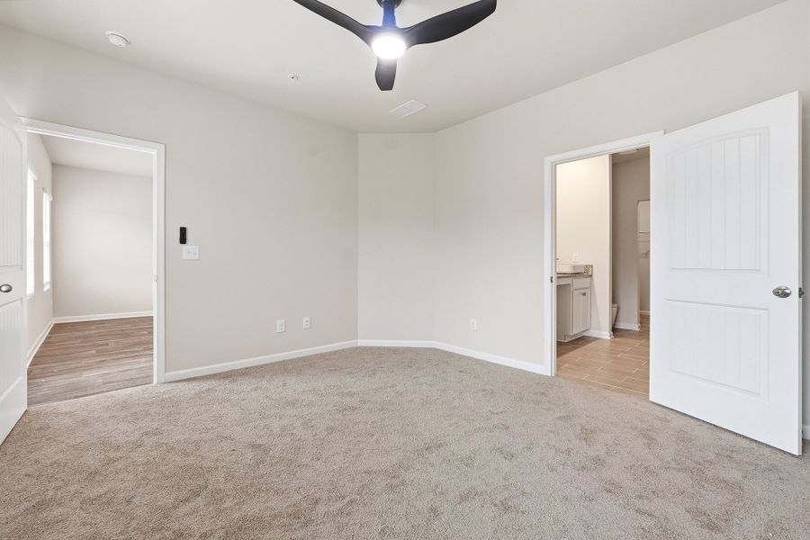 5br New Home in Palmetto, GA.  - Slide 10