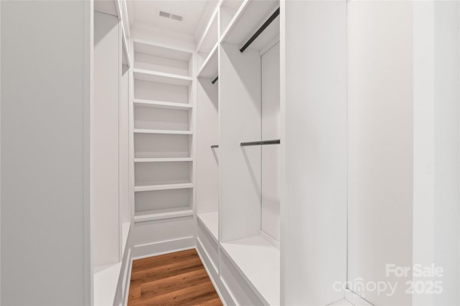 Image 28 of a home in . Image 28 of a home in .