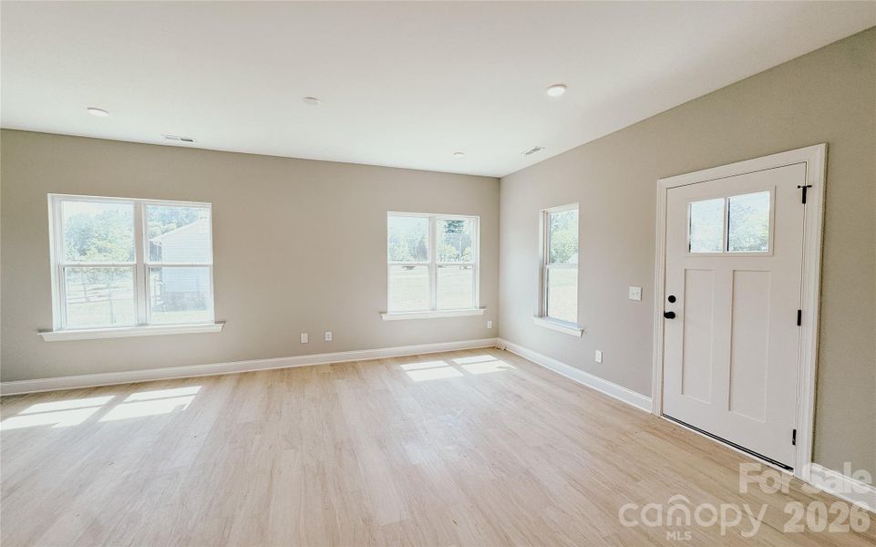 Spacious, unfurnished interior of a new home in , Salisbury (Image 9).
