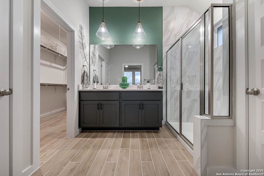 Furnished interior view inside a new home in Meyer Ranch, New Braunfels (Image 11). Furnished interior view inside a new home in Meyer Ranch, New Braunfels (Image 11).