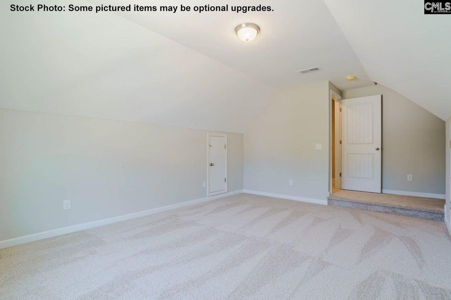 Spacious, unfurnished interior of a new home in Cottages at Roofs Pond, West Columbia (Image 31).
