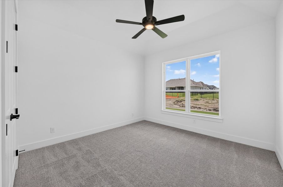 Spacious, unfurnished interior of a new home in Paloma Ranches, Justin (Image 29).