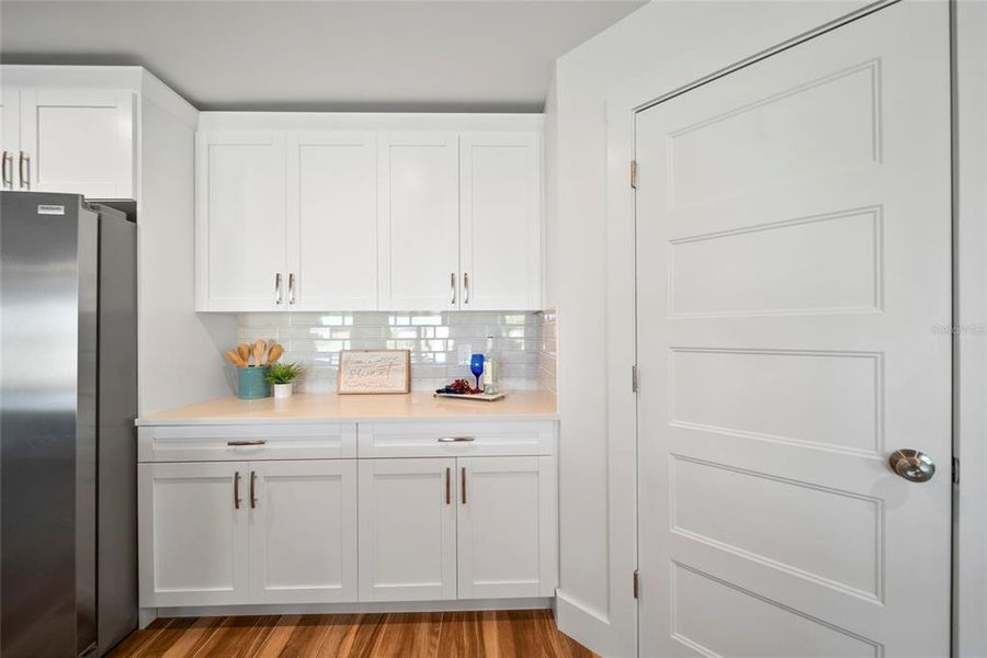 Furnished interior view inside a new home in , Hudson (Image 7).