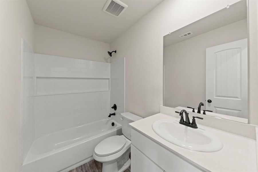 06. 108 Kainos - 2ND Bath