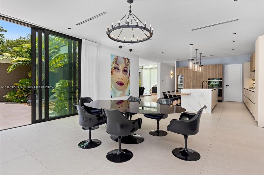 Furnished interior view inside a new home in , Pinecrest (Image 56).