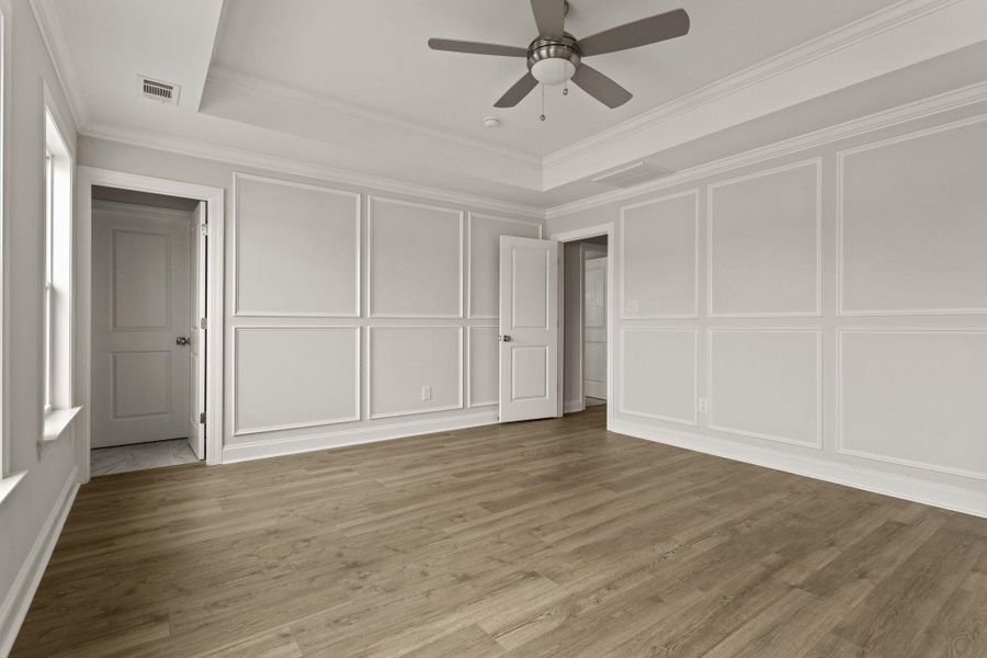 Spacious, unfurnished interior of a new home in Sweetgrass Station, Summerville (Image 35).