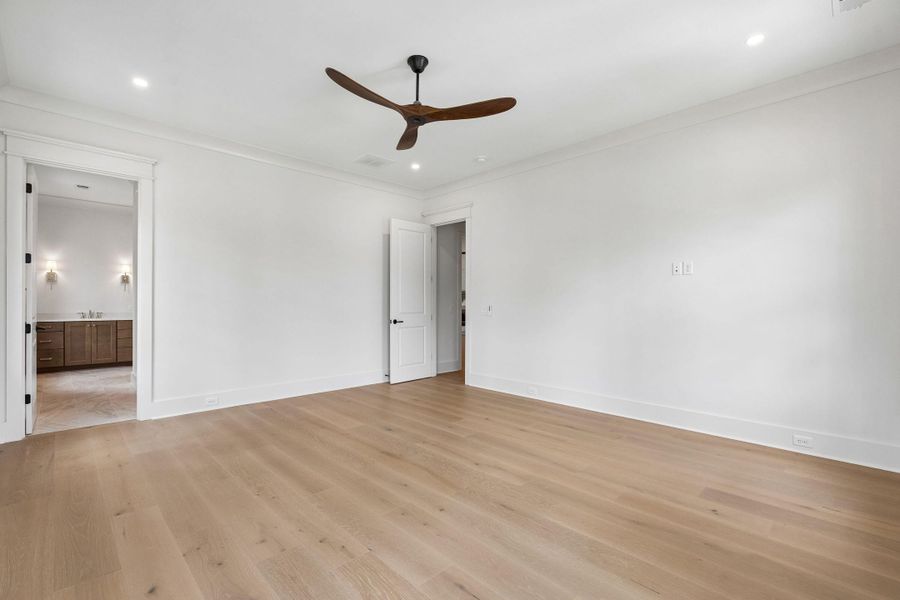 Spacious, unfurnished interior of a new home in , Johns Island (Image 54). Spacious, unfurnished interior of a new home in , Johns Island (Image 54).