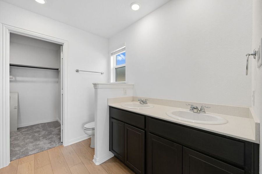 Furnished interior view inside a new home in River Ridge, Crandall (Image 13). Furnished interior view inside a new home in River Ridge, Crandall (Image 13).