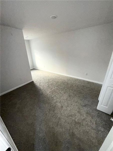 Spacious, unfurnished interior of a new home in , Hampton (Image 9).