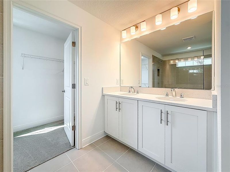 Furnished interior view inside a new home in , St. Petersburg (Image 14).