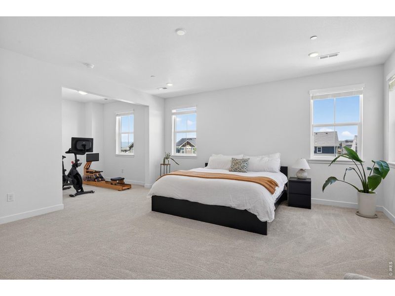 Furnished interior view inside a new home in Sunset Village, Erie (Image 19).