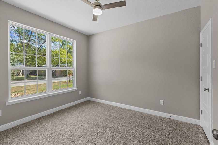Spacious, unfurnished interior of a new home in , Cleburne (Image 16).