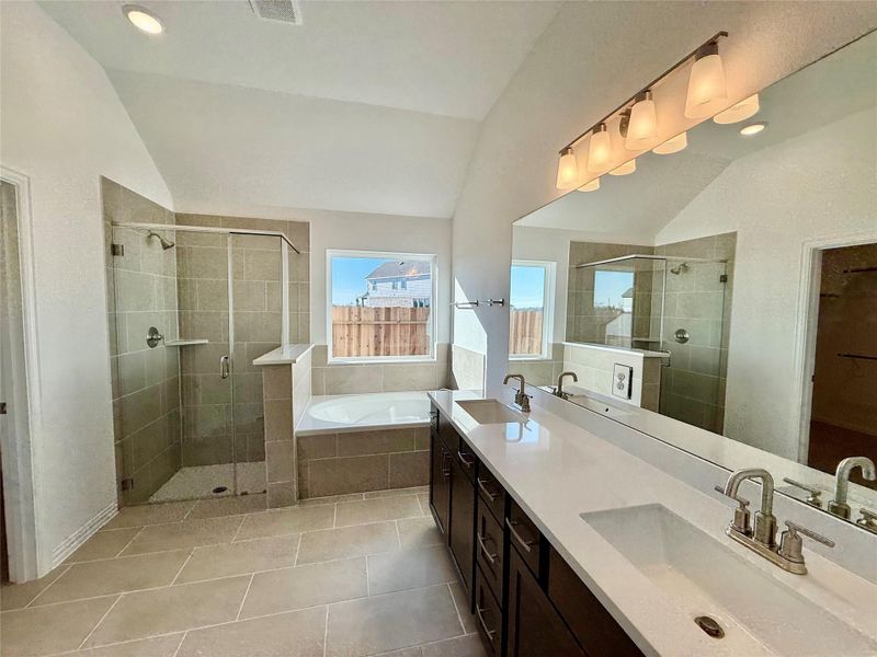 Furnished interior view inside a new home in Aldeana, Bonney (Image 4).