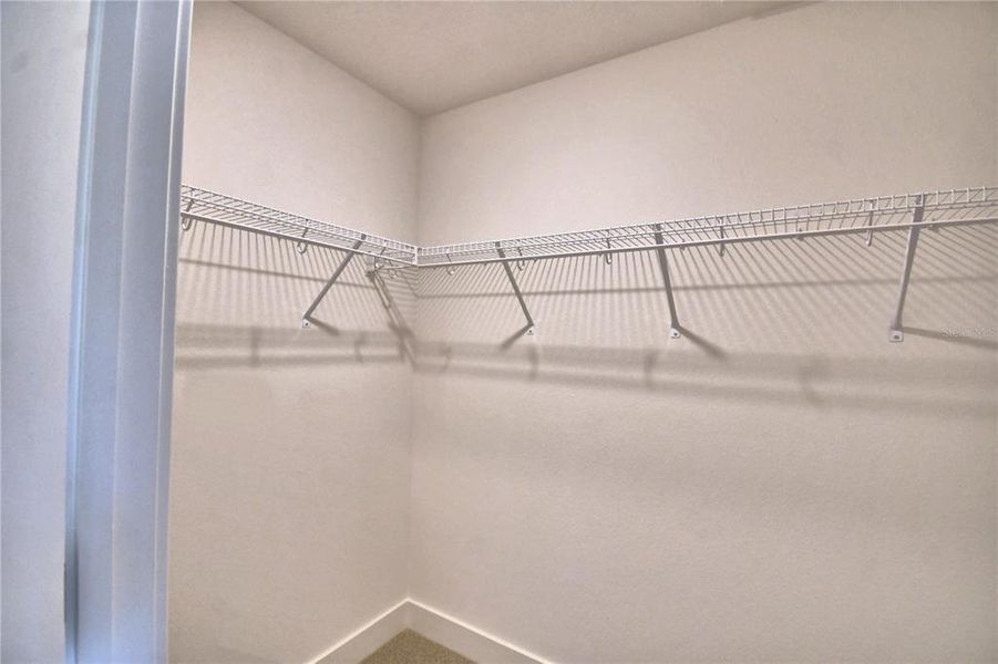 Spacious, unfurnished interior of a new home in Lake Juliana Estates, Auburndale (Image 35).
