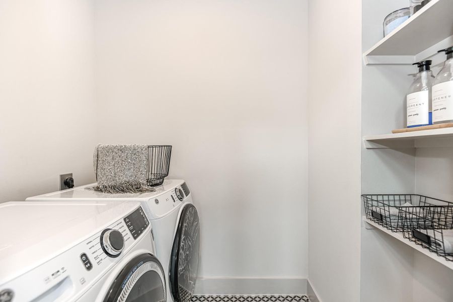 Furnished interior view inside a new home in Antigua, Houston (Image 12).