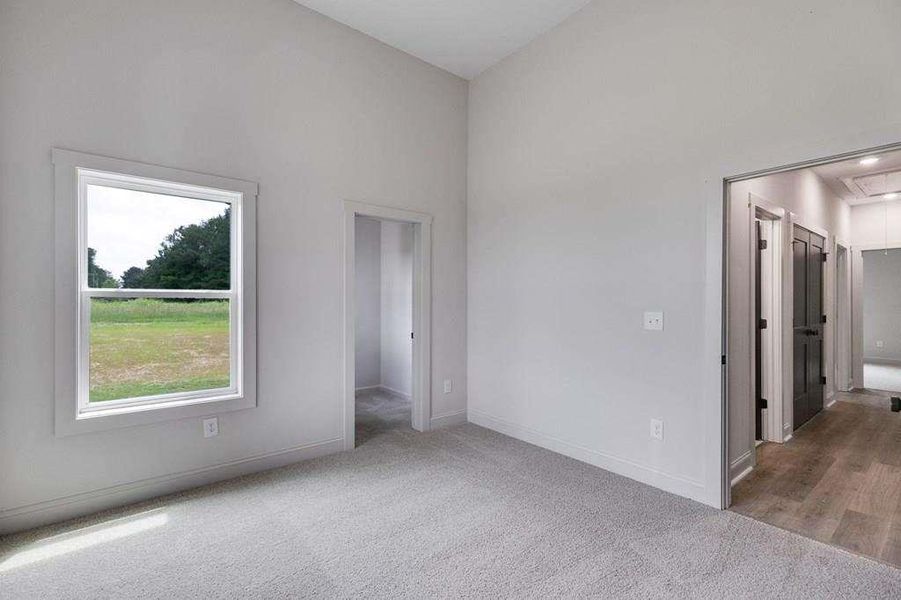 Spacious, unfurnished interior of a new home in The Meadows at Lake Circle, Buchanan (Image 41).