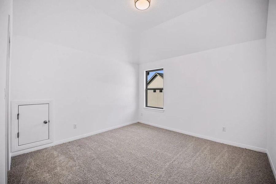 Spacious, unfurnished interior of a new home in Caliterra - 70', Dripping Springs (Image 13). Spacious, unfurnished interior of a new home in Caliterra - 70', Dripping Springs (Image 13).