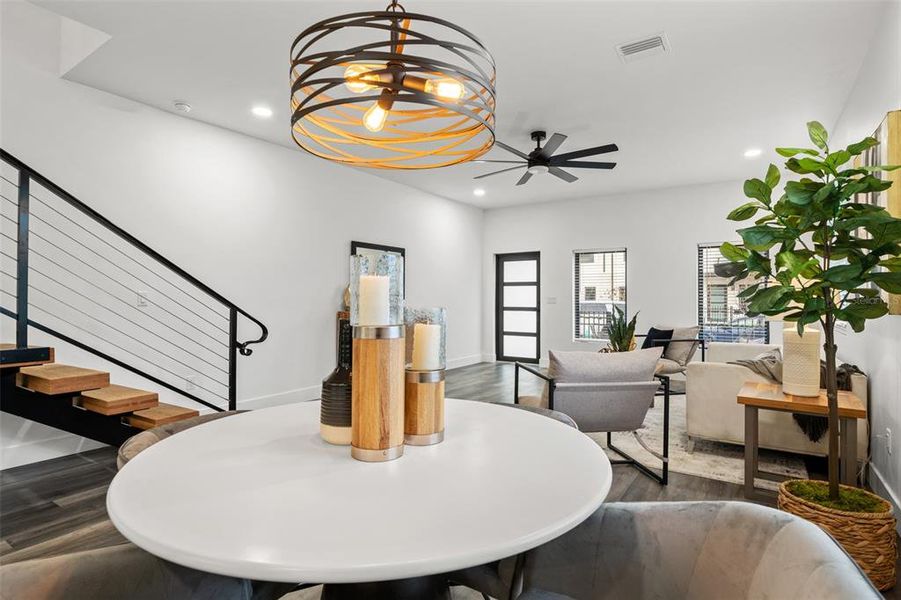 Furnished interior view inside a new home in , Pinellas Park (Image 25). Furnished interior view inside a new home in , Pinellas Park (Image 25).