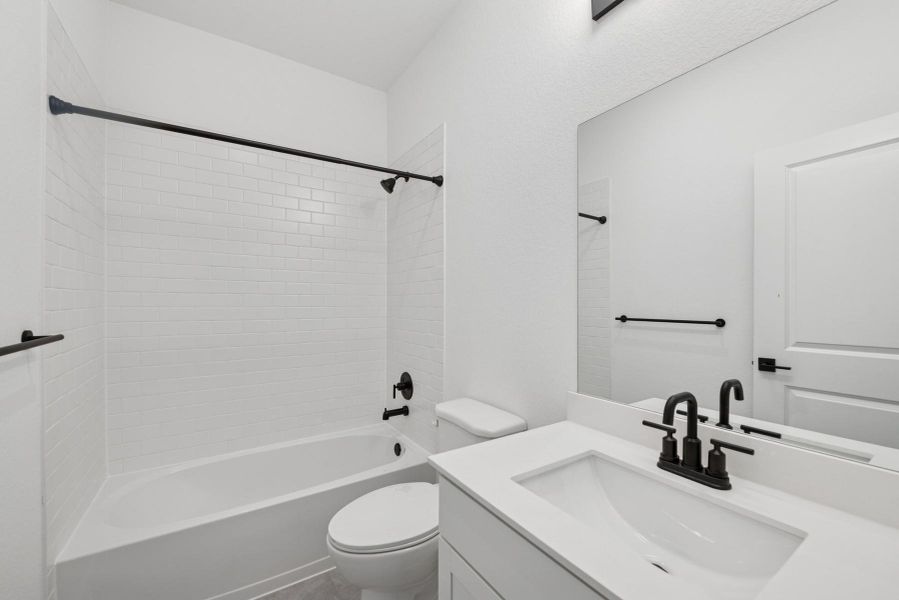 Hall bath (*Photo not of actual home and used for illustration purposes only.) Hall bath (*Photo not of actual home and used for illustration purposes only.)