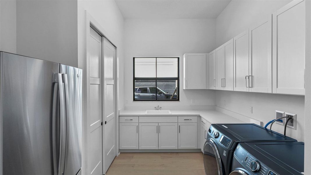 Furnished interior view inside a new home in , Palm Beach Gardens (Image 7).