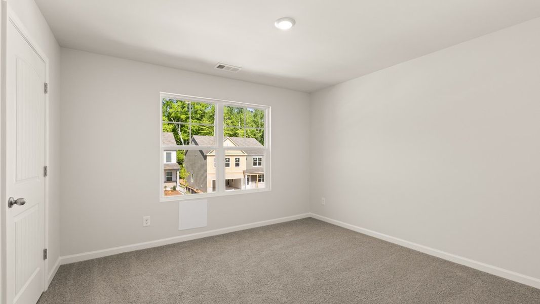 Representative unfurnished interior of a home built from the Hayden by D.R. Horton in Creekview, Atlanta (Image 25).