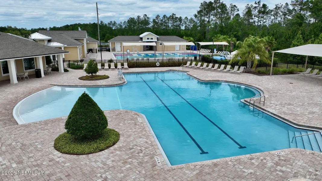 Community amenities in Cross Creek, Green Cove Springs (Image 43).