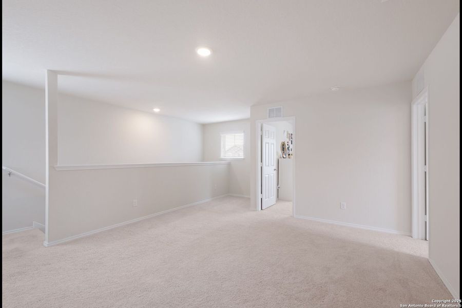 Image 33 of a home in Winding Brook.