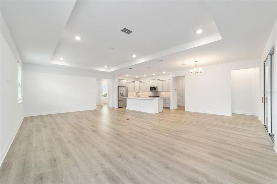 Spacious, unfurnished interior of a new home in , Ocala (Image 28).