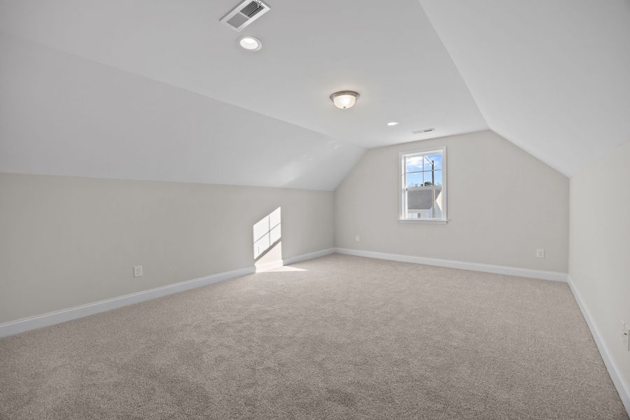 Representative unfurnished interior of a home built from the Hardy by Bill Clark Homes in Laurel Oaks, Greenville (Image 36).