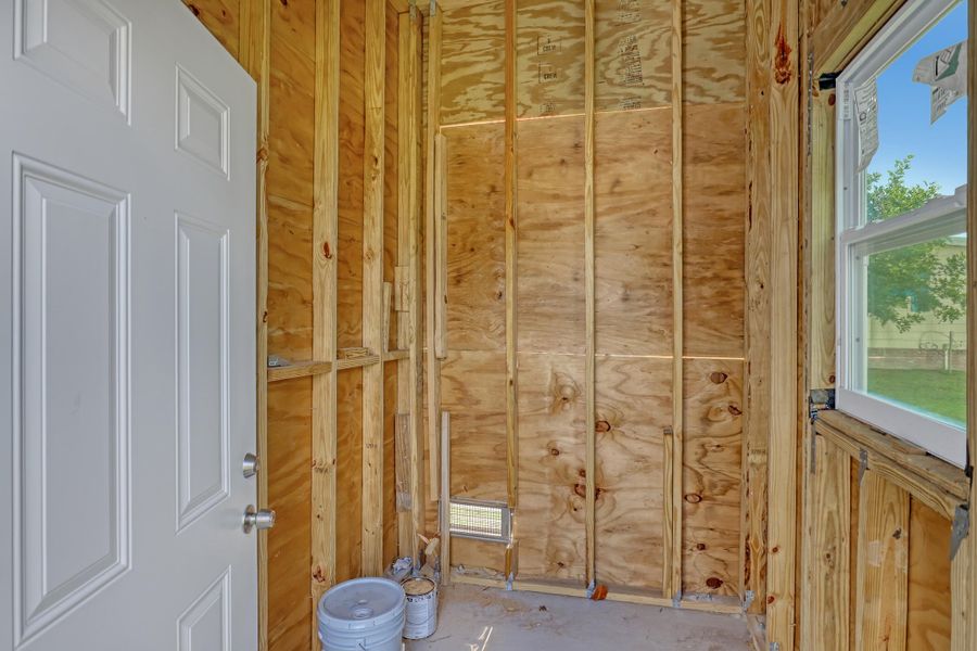 1479 Barefoot (29) 1479 Barefoot (29)