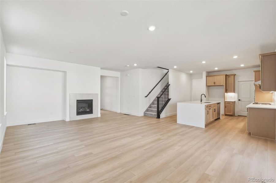 Spacious, unfurnished interior of a new home in Farmlore, Brighton (Image 34).